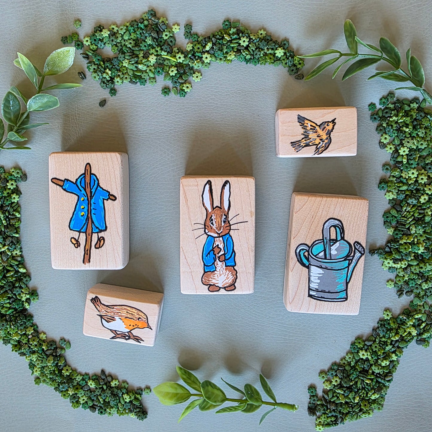Mr. Rabbit story block set